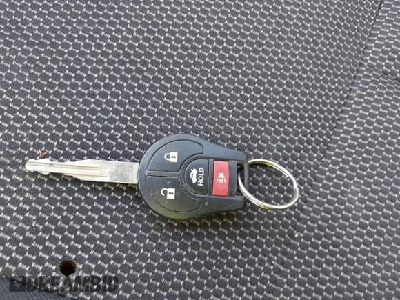 ✅ 2017 Nissan Versa S Plus • VIN: 3N1CN7AP3HL869311 • Lot: 43417277. Wystawiony na IAAI z przebiegiem 132 877 mil. Bezpłatny archiwum sprzedaży aukcyjnych z USA i szczegółowy raport historii pojazdu na DreamBid. Zdjęcie 11.