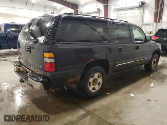 ✅ 2004 Chevrolet Suburban LT • VIN: 1GNFK16Z54J124627 • Лот: 51270935. Опубликован ранее на Copart с пробегом 246 179 миль. Бесплатный доступ к архиву аукционных продаж из США и подробный отчёт об истории автомобиля на DreamBid. Изображение 3.