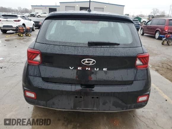 ✅ 2024 Hyundai Venue Essential • VIN: KMHRB8A30RU329047 • Lot: 44136345. Listed on Copart with 23,125 mi. Free auction sales archive from the USA and detailed vehicle history report at DreamBid. Image 6.