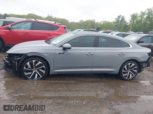 ✅ 2022 Volkswagen Arteon SEL R-Line • VIN: WVWAR7AN4NE012093 • Лот: 42263932. Опубликован ранее на IAAI с пробегом 40 698 миль. Бесплатный доступ к архиву аукционных продаж из США и подробный отчёт об истории автомобиля на DreamBid. Изображение 15.