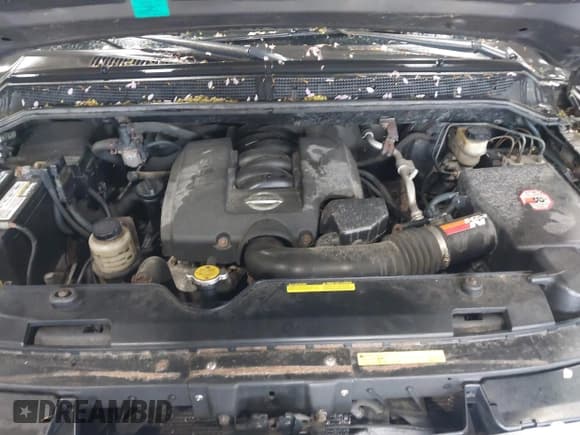 ✅ 2004 Nissan Titan LE • VIN: 1N6AA07B84N544745 • Lot: 42195072. Wystawiony na IAAI z przebiegiem 357 986 mil. Bezpłatny archiwum sprzedaży aukcyjnych z USA i szczegółowy raport historii pojazdu na DreamBid. Zdjęcie 10.