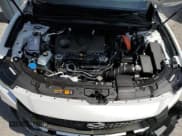 ✅ 2025 Mazda CX-50 Hybrid Preferred Package • VIN: 7MMVAABW9SN128026 • Lot: 71734075. Wystawiony na Copart z przebiegiem 3 115 mil. Bezpłatny archiwum sprzedaży aukcyjnych z USA i szczegółowy raport historii pojazdu na DreamBid. Zdjęcie 12.