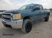 ✅ 2008 Chevrolet Silverado 2500HD Work Truck • VIN: 1GCHC29K98E110277 • Lot: 65163235. Wystawiony na Copart z przebiegiem 130 603 mil. Bezpłatny archiwum sprzedaży aukcyjnych z USA i szczegółowy raport historii pojazdu na DreamBid. Zdjęcie 1.