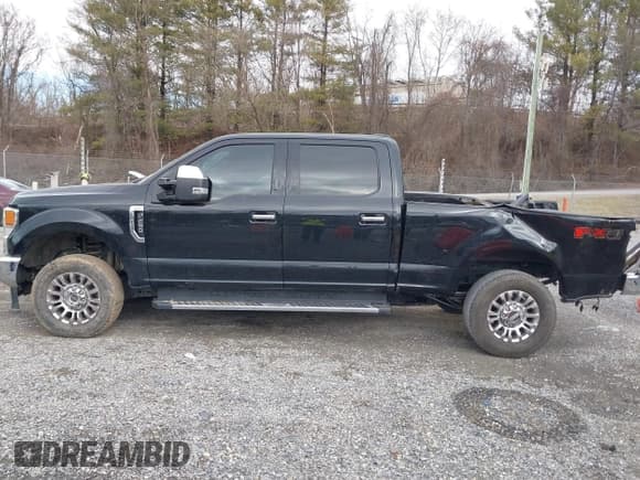 ✅ 2020 Ford F-250 XL • VIN: 1FT7W2B64LEC99638 • Lot: 41639027. Wystawiony na IAAI z przebiegiem 52 893 mil. Bezpłatny archiwum sprzedaży aukcyjnych z USA i szczegółowy raport historii pojazdu na DreamBid. Zdjęcie 14.