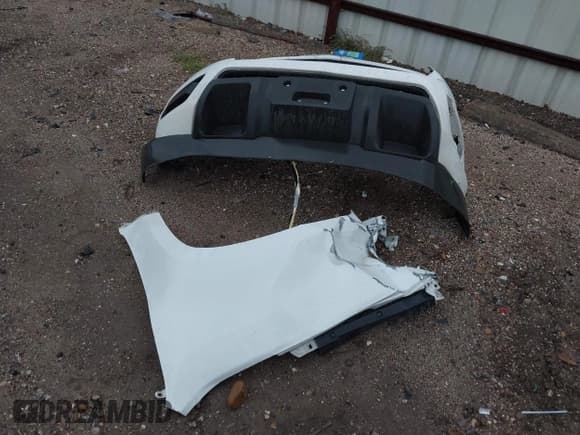 ✅ 2019 Chevrolet Colorado 2WD Work Truck • VIN: 1GCGSBEN0K1254202 • Лот: 42295197. Опубликован ранее на IAAI с пробегом 143 082 миль. Бесплатный доступ к архиву аукционных продаж из США и подробный отчёт об истории автомобиля на DreamBid. Изображение 12.