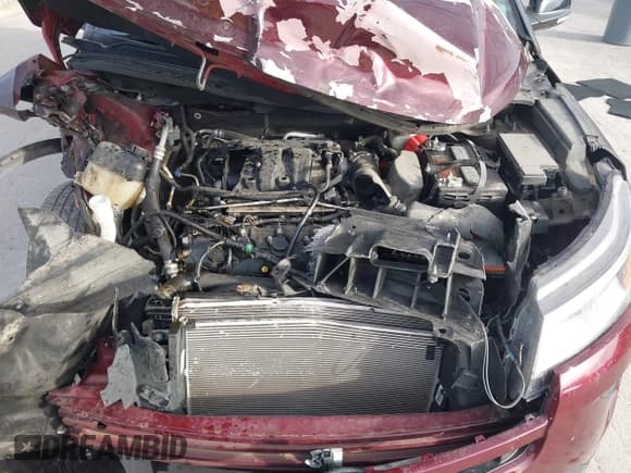 ✅ 2018 Ford Explorer XLT • VIN: 1FM5K8D80JGA18307 • Lot: 43697255. Wystawiony na IAAI z przebiegiem 71 816 mil. Bezpłatny archiwum sprzedaży aukcyjnych z USA i szczegółowy raport historii pojazdu na DreamBid. Zdjęcie 10.