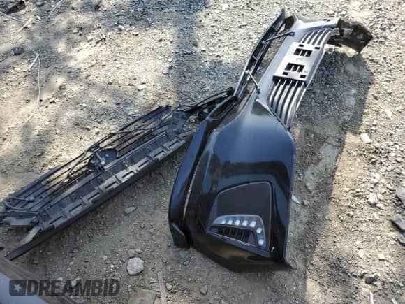 2017 Hyundai Ioniq Limited с VIN KMHC85LCXHU049585, выставлен на аукционе Copart как лот 61270164 с пробегом 171 863 миль миль и На запчасти • Non repairable. История ставок и продаж доступна на DreamBid. Изображение 12.