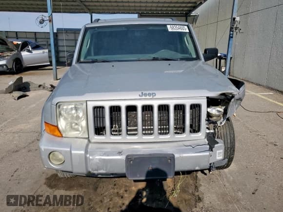 ✅ 2006 Jeep Commander • VIN: 1J8HG48K86C203892 • Lot: 68354605. Wystawiony na Copart z przebiegiem 170 771 mil. Bezpłatny archiwum sprzedaży aukcyjnych z USA i szczegółowy raport historii pojazdu na DreamBid. Zdjęcie 5.