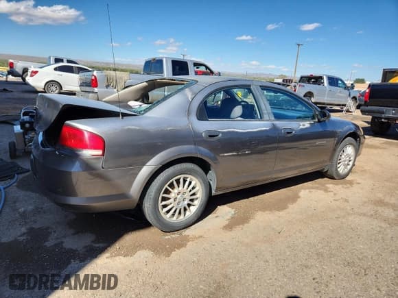 ✅ 2005 Chrysler Sebring • VIN: 1C3EL46X85N575857 • Lot: 86843955. Listed on Copart with 276,523 mi. Free auction sales archive from the USA and detailed vehicle history report at DreamBid. Image 3.