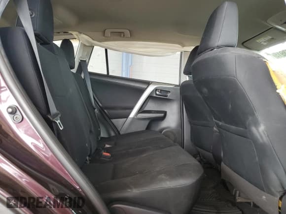 ✅ 2017 Toyota RAV4 LE • VIN: 2T3BFREV5HW653432 • Lot: 58183915. Wystawiony na Copart z przebiegiem 94 751 mil. Bezpłatny archiwum sprzedaży aukcyjnych z USA i szczegółowy raport historii pojazdu na DreamBid. Zdjęcie 11.