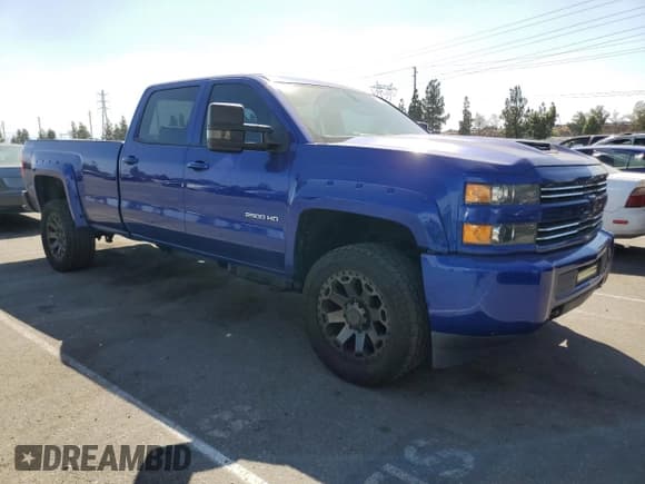 ✅ 2015 Chevrolet Silverado 2500HD Work Truck • VIN: 1GC1KUE83FF187194 • Лот: 72278294. Опубликован ранее на Copart с пробегом 188 148 миль. Бесплатный доступ к архиву аукционных продаж из США и подробный отчёт об истории автомобиля на DreamBid. Изображение 4.