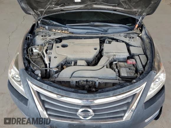 ✅ 2015 Nissan Altima 2.5 • VIN: 1N4AL3AP4FN915802 • Лот: 92715945. Опубликован ранее на Copart с пробегом 165 437 миль. Бесплатный доступ к архиву аукционных продаж из США и подробный отчёт об истории автомобиля на DreamBid. Изображение 11.