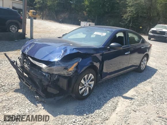 ✅ 2024 Nissan Altima S • VIN: 1N4BL4BVXRN396721 • Lot: 80083275. Wystawiony na Copart z przebiegiem 23 932 mil. Bezpłatny archiwum sprzedaży aukcyjnych z USA i szczegółowy raport historii pojazdu na DreamBid. Zdjęcie 1.