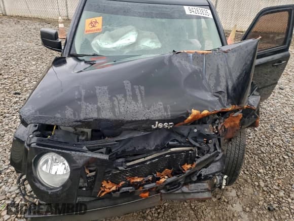 ✅ 2017 Jeep Patriot Latitude • VIN: 1C4NJRFB8HD122223 • Lot: 94263835. Listed on Copart with Not provided. Free auction sales archive from the USA and detailed vehicle history report at DreamBid. Image 11.