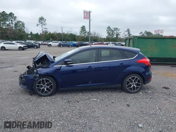 ✅ 2016 Ford Focus Titanium • VIN: 1FADP3N25GL345869 • Lot: 43591957. Wystawiony na IAAI z przebiegiem Nie podano. Bezpłatny archiwum sprzedaży aukcyjnych z USA i szczegółowy raport historii pojazdu na DreamBid. Zdjęcie 15.