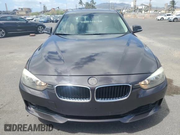 ✅ 2013 BMW 3 Series 328i • VIN: WBA3A5G58DNP24436 • Lot: 48378125. Listed on Copart with 102,737 mi. Free auction sales archive from the USA and detailed vehicle history report at DreamBid. Image 5.