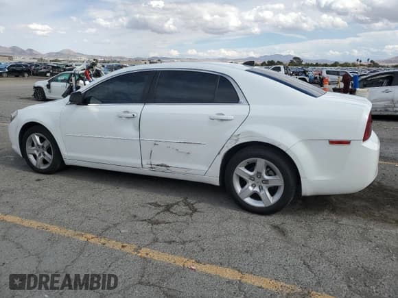 ✅ 2012 Chevrolet Malibu 1LS • VIN: 1G1ZB5E01CF241860 • Lot: 86106485. Listed on Copart with 81,758 mi. Free auction sales archive from the USA and detailed vehicle history report at DreamBid. Image 2.