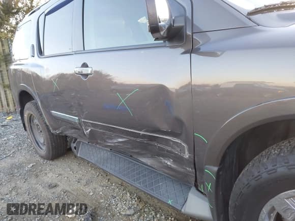 ✅ 2014 Nissan Armada SV • VIN: 5N1BA0NC8EN610226 • Lot: 43814797. Listed on IAAI with 123,991 mi. Free auction sales archive from the USA and detailed vehicle history report at DreamBid. Image 6.