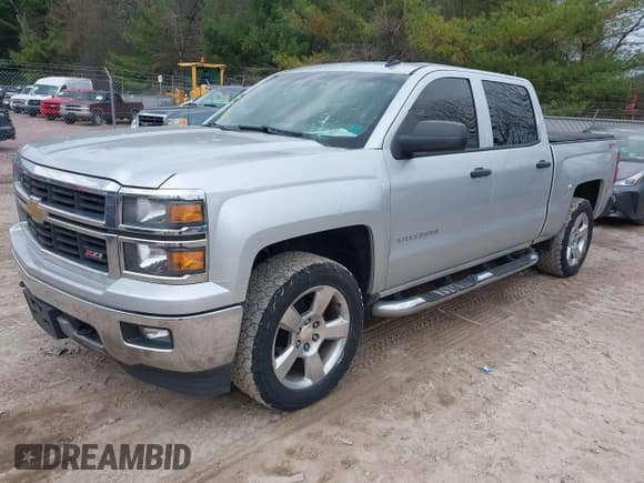 ✅ 2014 Chevrolet Silverado 1500 LT • VIN: 3GCUKREH3EG235137 • Lot: 42134613. Wystawiony na IAAI z przebiegiem 191 347 mil. Bezpłatny archiwum sprzedaży aukcyjnych z USA i szczegółowy raport historii pojazdu na DreamBid. Zdjęcie 22.