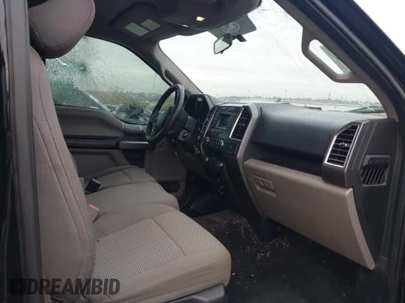 ✅ 2016 Ford F-150 XLT • VIN: 1FTEW1EF7GFC20489 • Lot: 43587778. Listed on IAAI with 236,944 mi. Free auction sales archive from the USA and detailed vehicle history report at DreamBid. Image 5.