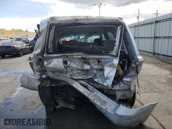 2004 Honda Pilot LX with VIN 2HKYF18174H598634, listed as a Copart auction lot 54901175 with Not provided miles and Non repairable. Bid and sale history available at DreamBid. Image 6.