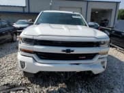 ✅ 2017 Chevrolet Silverado 1500 LT • VIN: 1GCVKREC3HZ129896 • Лот: 65377794. Опубликован ранее на Copart с пробегом 176 385 миль. Бесплатный доступ к архиву аукционных продаж из США и подробный отчёт об истории автомобиля на DreamBid. Изображение 5.