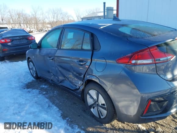 ✅ 2017 Hyundai Ioniq Blue • VIN: KMHC65LC4HU058045 • Lot: 41343454. Wystawiony na IAAI z przebiegiem 78 617 mil. Bezpłatny archiwum sprzedaży aukcyjnych z USA i szczegółowy raport historii pojazdu na DreamBid. Zdjęcie 6.
