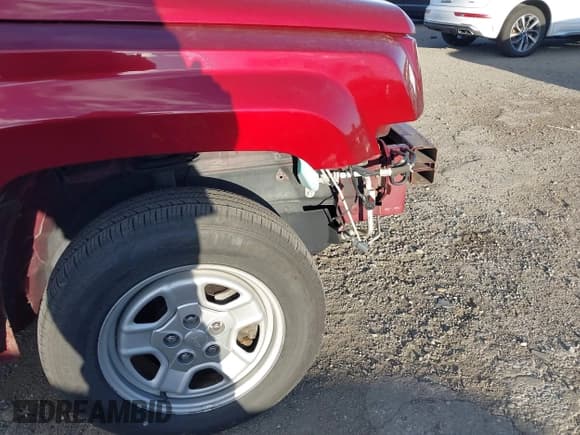 ✅ 2015 Jeep Patriot Altitude • VIN: 1C4NJRBB3FD218599 • Лот: 43714096. Опубликован ранее на IAAI с пробегом 113 099 миль. Бесплатный доступ к архиву аукционных продаж из США и подробный отчёт об истории автомобиля на DreamBid. Изображение 6.