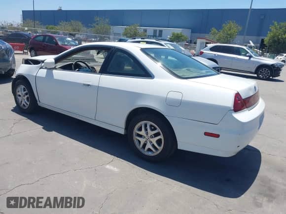 2001 Honda Accord EX с VIN 1HGCG22501A008920, выставлен на аукционе IAAI как лот 42500369 с пробегом 331 256 миль миль и . История ставок и продаж доступна на DreamBid. Изображение 3.