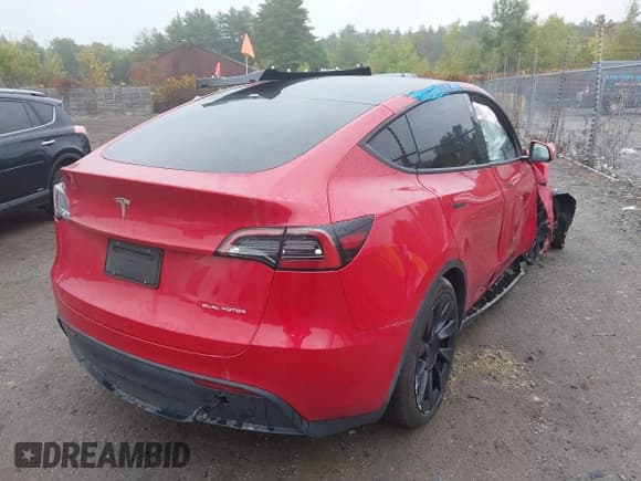 ✅ 2023 Tesla Model Y Long Range • VIN: 7SAYGAEE5PF685474 • Лот: 40348773. Опубликован ранее на IAAI с пробегом 26 605 миль. Бесплатный доступ к архиву аукционных продаж из США и подробный отчёт об истории автомобиля на DreamBid. Изображение 4.