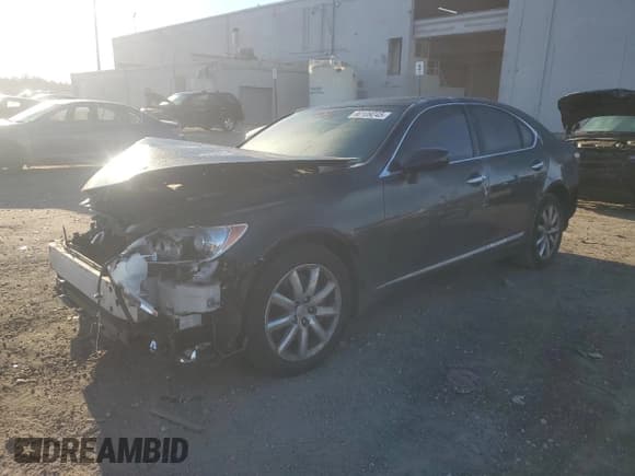 ✅ 2009 Lexus LS 460 • VIN: JTHCL46F595000906 • Lot: 90109245. Listed on Copart with 95,283 mi. Free auction sales archive from the USA and detailed vehicle history report at DreamBid. Image 1.