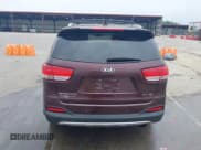 ✅ 2016 Kia Sorento EX • VIN: 5XYPHDA59GG121557 • Lot: 42358212. Listed on IAAI with 186,035 mi. Free auction sales archive from the USA and detailed vehicle history report at DreamBid. Image 17.