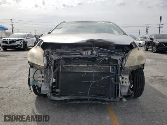 ✅ 2012 Toyota Prius Two • VIN: JTDKN3DU4C5376085 • Lot: 70762345. Wystawiony na Copart z przebiegiem 267 055 mil. Bezpłatny archiwum sprzedaży aukcyjnych z USA i szczegółowy raport historii pojazdu na DreamBid. Zdjęcie 5.