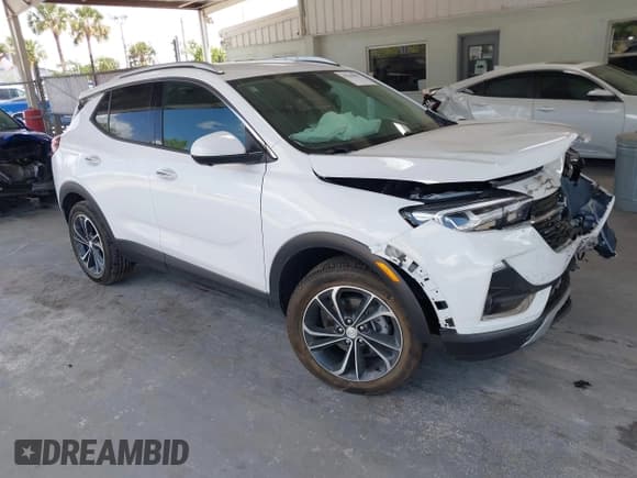 ✅ 2020 Buick Encore GX Essence • VIN: KL4MMFSL5LB127474 • Лот: 42166437. Опубликован ранее на IAAI с пробегом 16 098 миль. Бесплатный доступ к архиву аукционных продаж из США и подробный отчёт об истории автомобиля на DreamBid. Изображение 1.