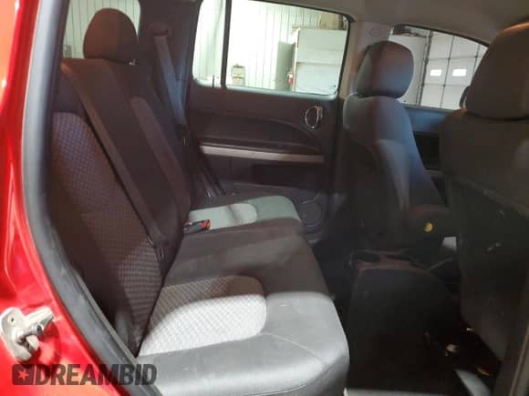 ✅ 2011 Chevrolet HHR 1LT • VIN: 3GNBABFW6BS640021 • Лот: 83964994. Размещён на Copart с пробегом 291 450 миль миль. Получите бесплатный доступ к архиву аукционных продаж из США и посмотрите подробный отчёт об истории автомобиля на DreamBid. Изображение 11.