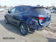 ✅ 2017 Hyundai Santa Fe 2.4L • VIN: 5XYZU3LBXHG397460 • Лот: 43712911. Опубликован ранее на IAAI с пробегом 95 302 миль. Бесплатный доступ к архиву аукционных продаж из США и подробный отчёт об истории автомобиля на DreamBid. Изображение 3.