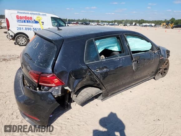 ✅ 2019 Volkswagen Golf GTI S • VIN: 3VW5T7AUXKM012225 • Lot: 82445045. Listed on Copart with 78,776 mi. Free auction sales archive from the USA and detailed vehicle history report at DreamBid. Image 3.