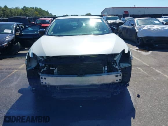 ✅ 2016 Nissan Maxima SL • VIN: 1N4AA6AP9GC449434 • Lot: 43458901. Wystawiony na IAAI z przebiegiem 180 231 mil. Bezpłatny archiwum sprzedaży aukcyjnych z USA i szczegółowy raport historii pojazdu na DreamBid. Zdjęcie 13.