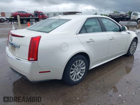 ✅ 2011 Cadillac CTS Luxury • VIN: 1G6DE5EY2B0122041 • Лот: 42463617. Опубликован ранее на IAAI с пробегом 137 547 миль. Бесплатный доступ к архиву аукционных продаж из США и подробный отчёт об истории автомобиля на DreamBid. Изображение 4.