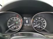 ✅ 2018 Hyundai Santa Fe 2.4L • VIN: 5NMZT3LB7JH105231 • Лот: 71152312. Опубликован ранее на Copart с пробегом 55 497 миль. Бесплатный доступ к архиву аукционных продаж из США и подробный отчёт об истории автомобиля на DreamBid. Изображение 9.