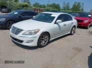 ✅ 2013 Hyundai Genesis 3.8L • VIN: KMHGC4DD2DU239750 • Lot: 42466933. Listed on IAAI with 105,159 mi. Free auction sales archive from the USA and detailed vehicle history report at DreamBid. Image 2.