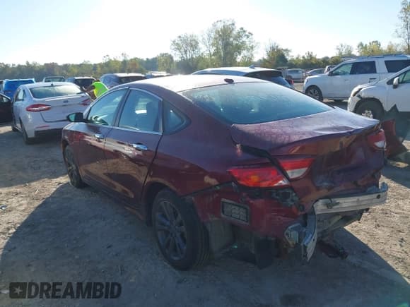 ✅ 2016 Chrysler 200 Limited • VIN: 1C3CCCAGXGN197343 • Lot: 43358650. Wystawiony na IAAI z przebiegiem 62 070 mil. Bezpłatny archiwum sprzedaży aukcyjnych z USA i szczegółowy raport historii pojazdu na DreamBid. Zdjęcie 3.