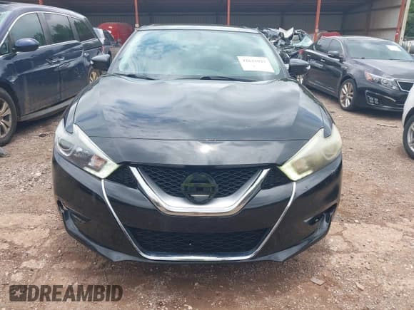 ✅ 2017 Nissan Maxima S • VIN: 1N4AA6AP4HC379097 • Lot: 42625927. Listed on IAAI with 185,292 mi. Free auction sales archive from the USA and detailed vehicle history report at DreamBid. Image 6.