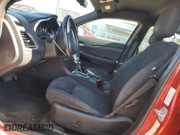 ✅ 2012 Dodge Avenger SXT • VIN: 1C3CDZCB2CN150674 • Lot: 77640134. Wystawiony na Copart z przebiegiem 117 218 mil. Bezpłatny archiwum sprzedaży aukcyjnych z USA i szczegółowy raport historii pojazdu na DreamBid. Zdjęcie 7.