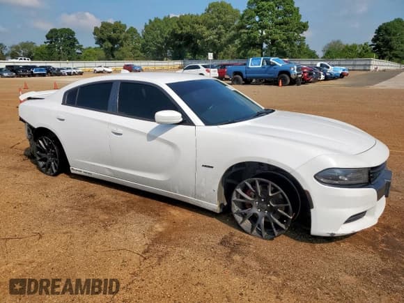 ✅ 2015 Dodge Charger RT • VIN: 2C3CDXCT8FH871074 • Lot: 71456925. Listed on Copart with 159,611 mi. Free auction sales archive from the USA and detailed vehicle history report at DreamBid. Image 4.