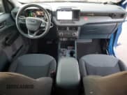 ✅ 2024 Ford Maverick XL • VIN: 3FTTW8A39RRB23652 • Lot: 90009405. Wystawiony na Copart z przebiegiem 16 796 mil. Bezpłatny archiwum sprzedaży aukcyjnych z USA i szczegółowy raport historii pojazdu na DreamBid. Zdjęcie 8.