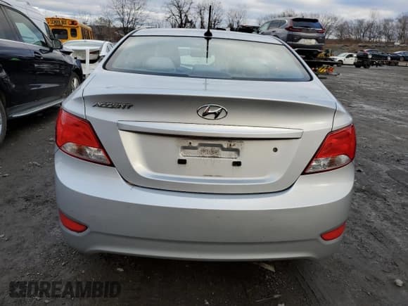 ✅ 2017 Hyundai Accent SE • VIN: KMHCT4AEXHU247256 • Лот: 80072803. Опубликован ранее на Copart с пробегом 107 718 миль. Бесплатный доступ к архиву аукционных продаж из США и подробный отчёт об истории автомобиля на DreamBid. Изображение 6.