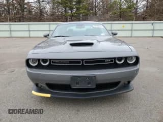 ✅ 2019 Dodge Challenger GT • VIN: 2C3CDZKG6KH545672 • Lot: 37519544. Wystawiony na Copart z przebiegiem 15 033 mil. Bezpłatny archiwum sprzedaży aukcyjnych z USA i szczegółowy raport historii pojazdu na DreamBid. Zdjęcie 5.