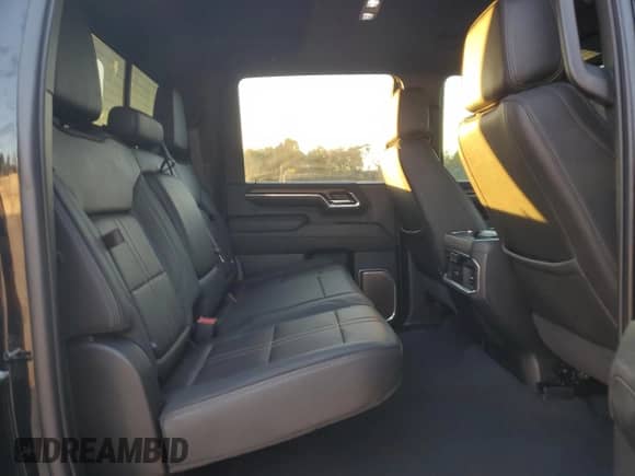 2024 Chevrolet Silverado 2500HD High Country с VIN 2GC4YREY6R1176873, выставлен на аукционе Copart как лот 91322325 с пробегом 15 687 миль миль и Списание • Salvage title. История ставок и продаж доступна на DreamBid. Изображение 10.