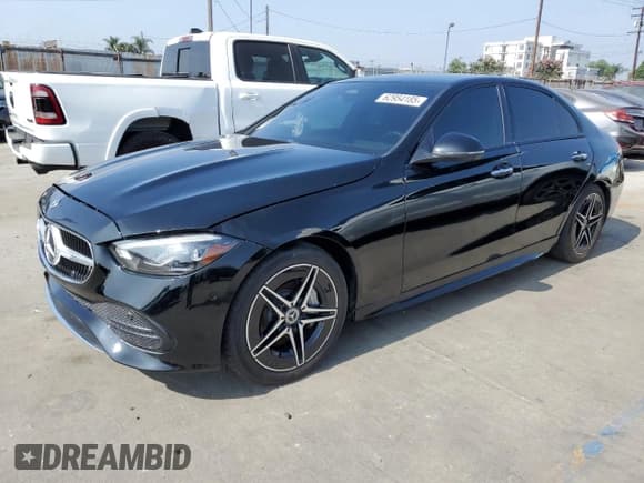 ✅ 2024 Mercedes-Benz C 300 • VIN: W1KAF4HB2RR190933 • Lot: 62954185. Wystawiony na Copart z przebiegiem 2 745 mil. Bezpłatny archiwum sprzedaży aukcyjnych z USA i szczegółowy raport historii pojazdu na DreamBid. Zdjęcie 1.